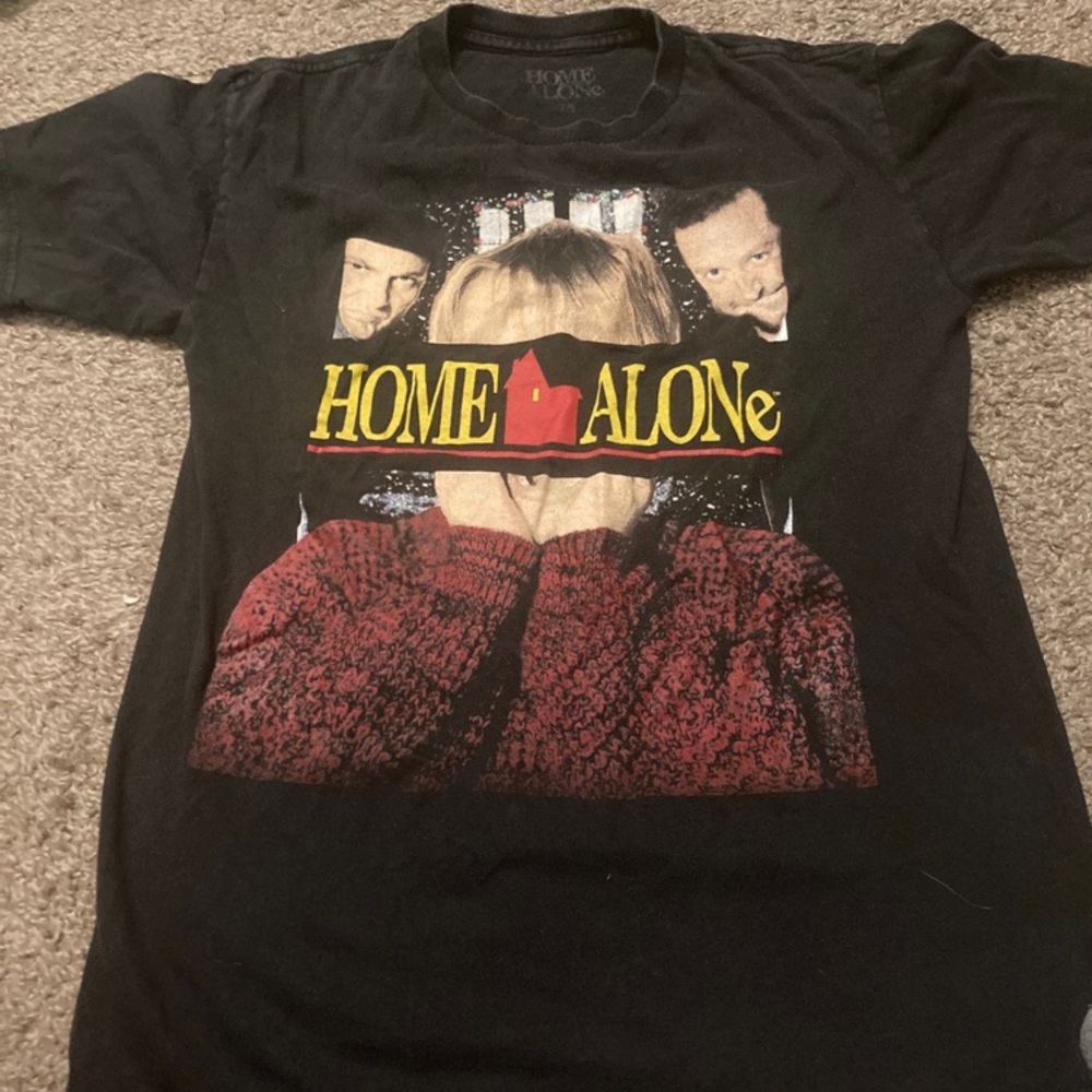 Home Alone Shirt Kids Size L